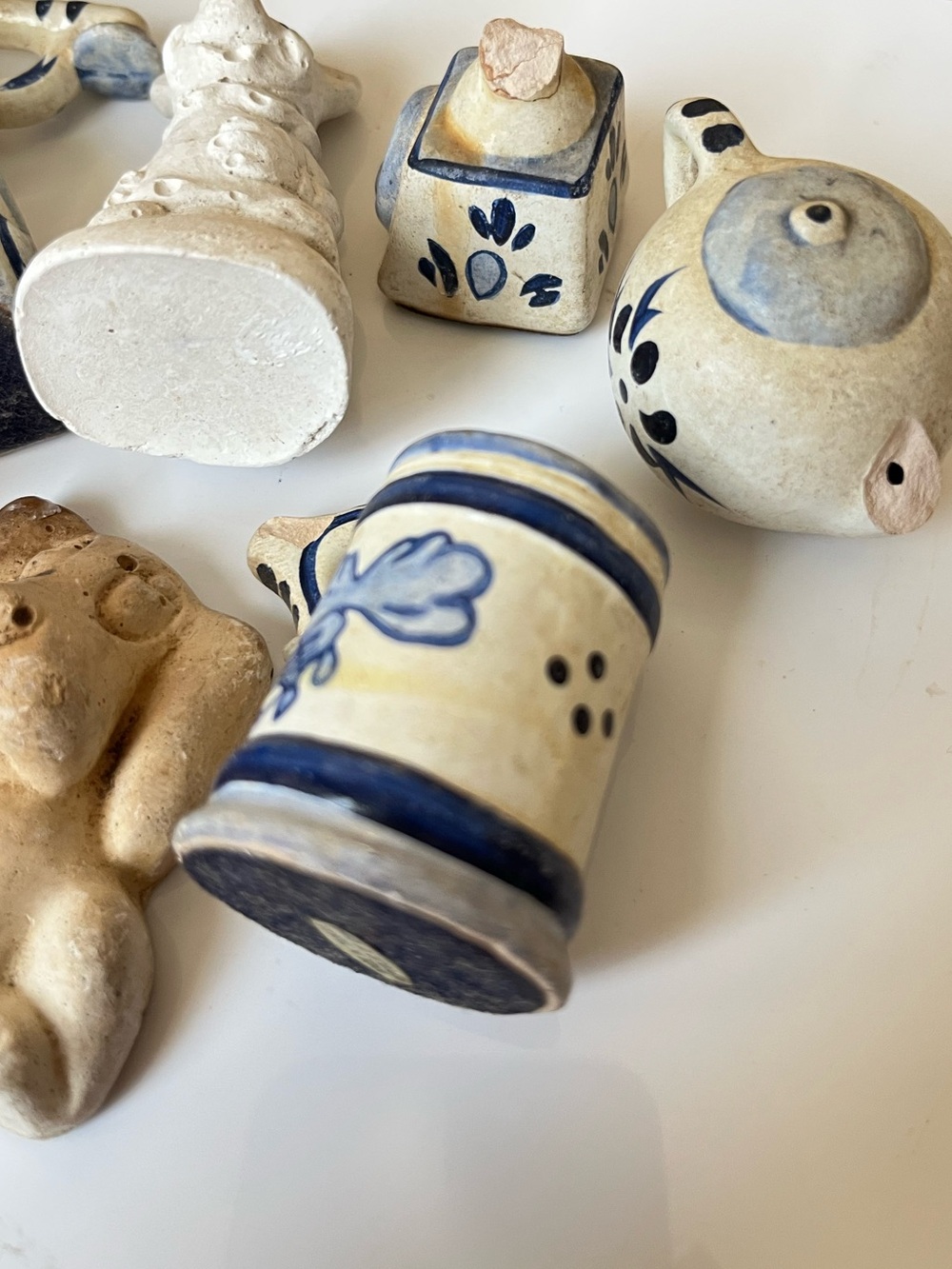 Broken Delft Pottery for Crafts - Picture 5 of 5
